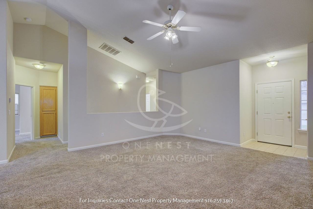 516 Star Ct - Photo 5 of 23