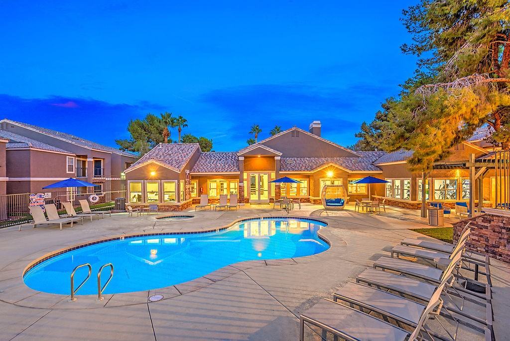 The Marlow - Photo 3 of 36