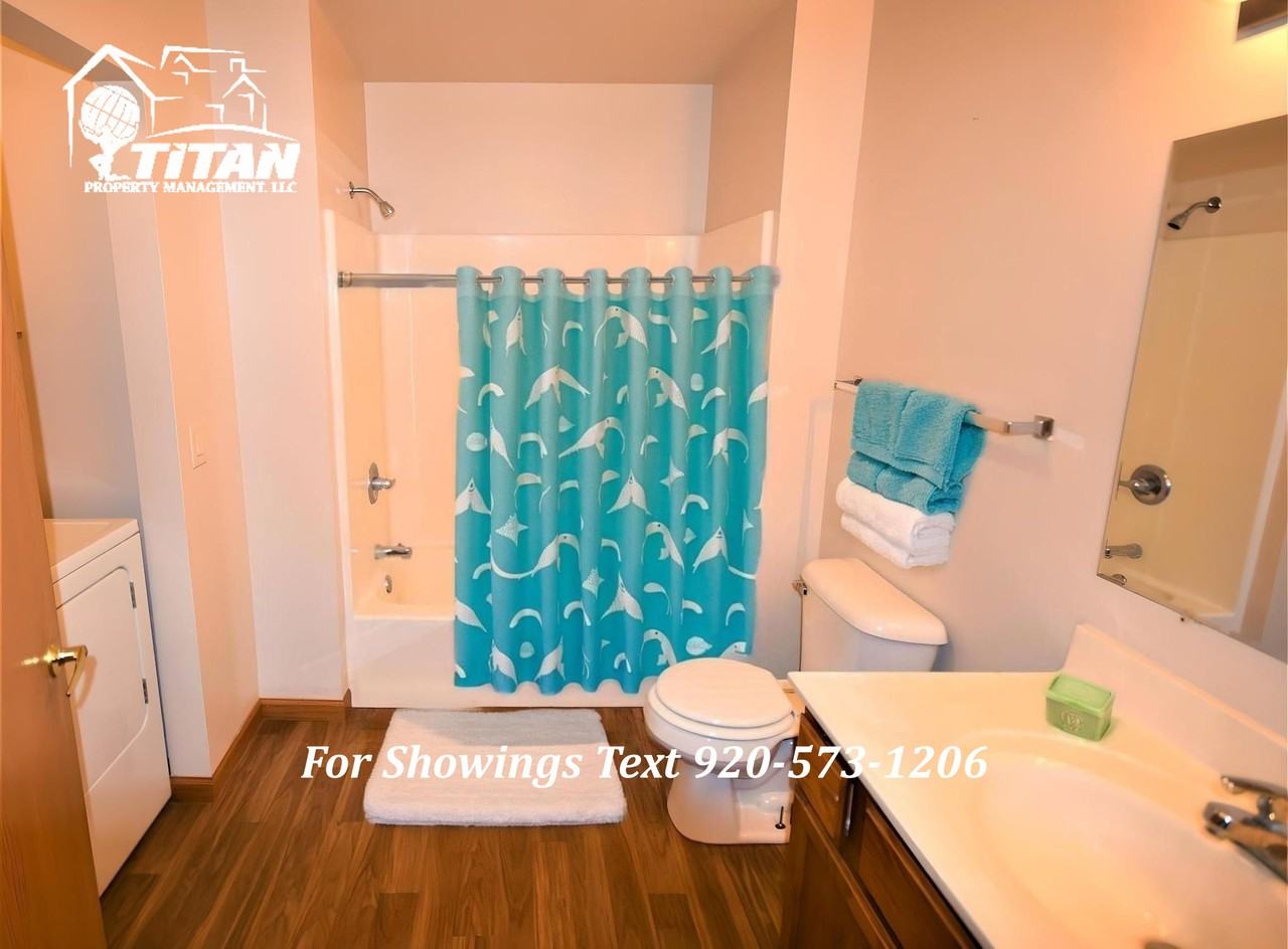 201 Robbins Street - Photo 5 of 8
