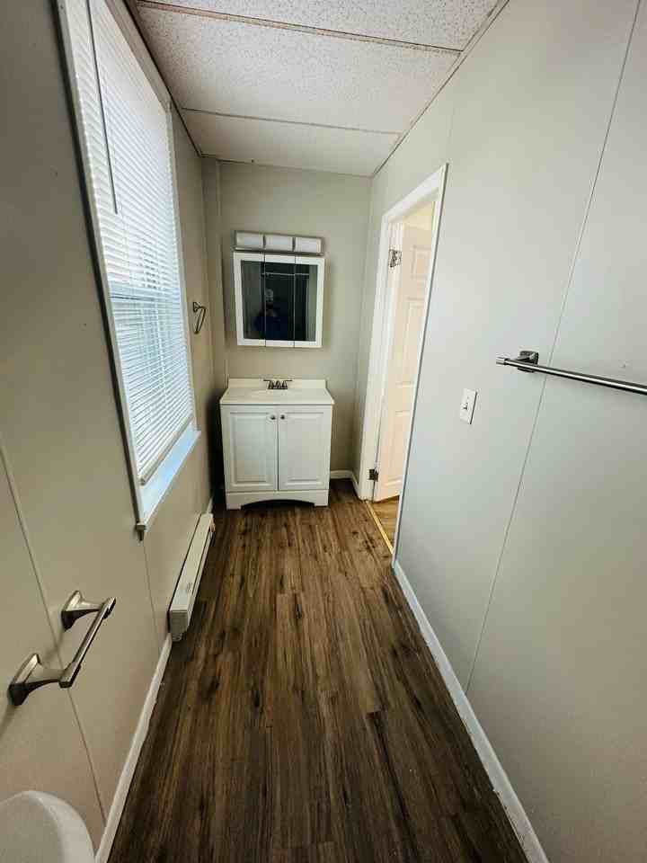 513 Washington Street - Photo 3 of 8