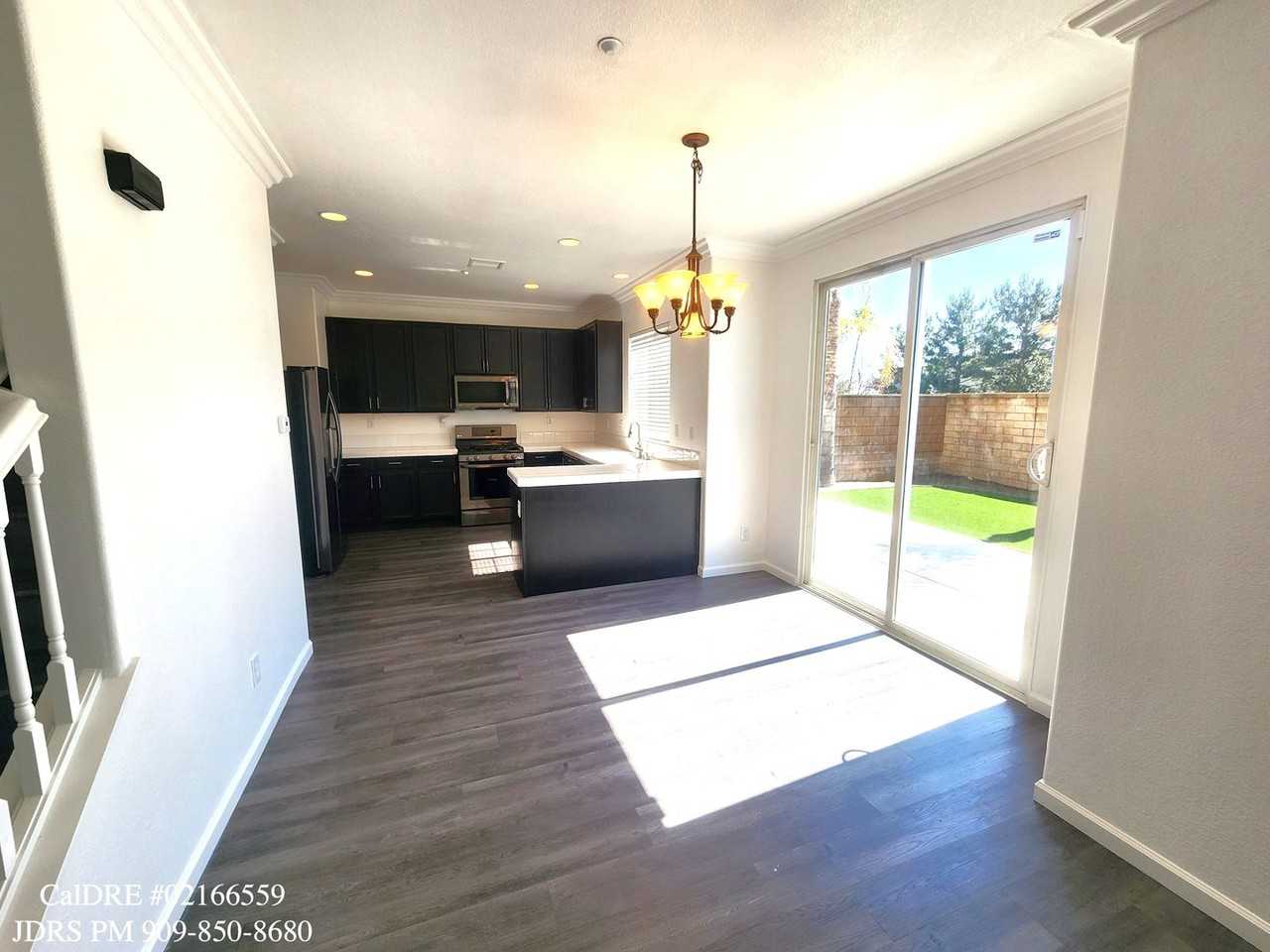 16495 El Revino Dr - Photo 3 of 20