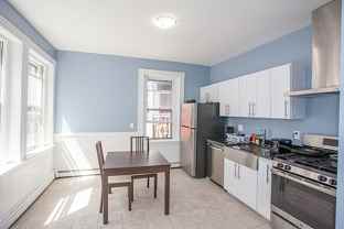 147 Columbia St #3L - Photo 1 of 1