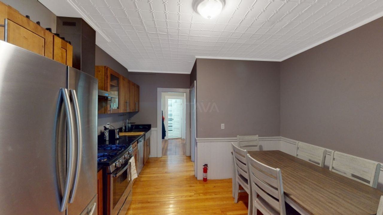173 Rindge Ave #2L - Photo 4 of 11