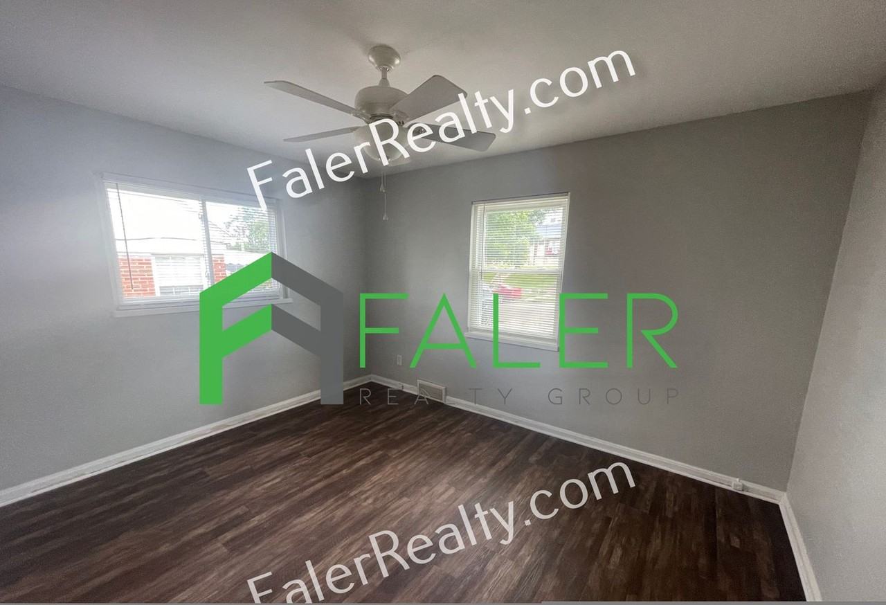 1443 John Glenn Rd - Photo 5 of 11