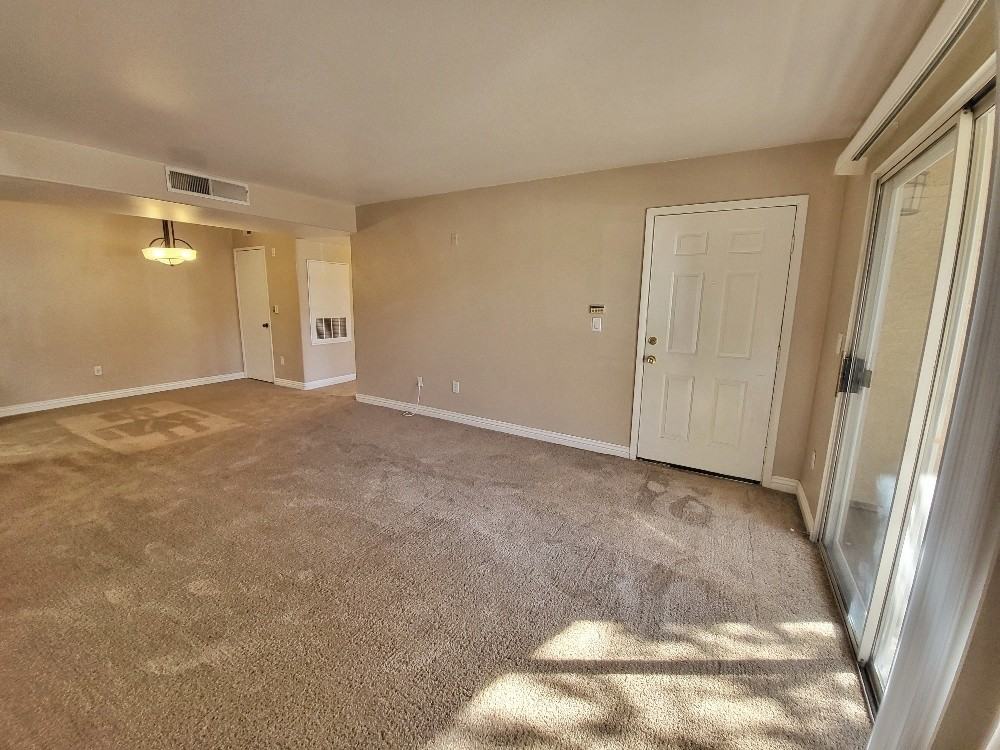 7885 W Flamingo Rd Unit 1121 - Photo 2 of 11