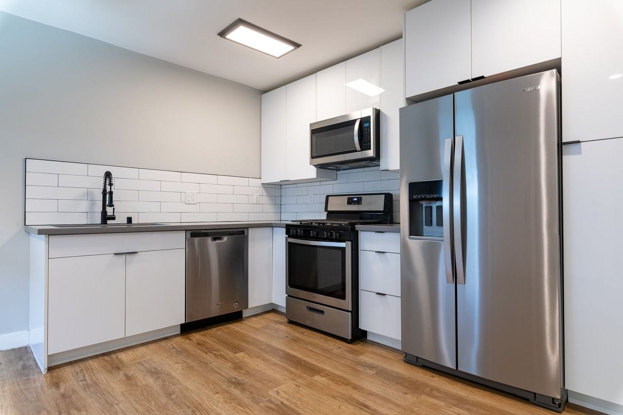 Monte Vista | Cute Renovated Apartments in Highland Park - Photo 4 of 13