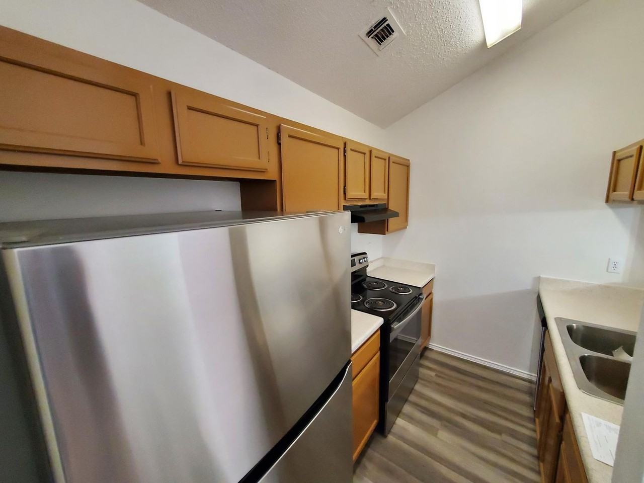 124 Whisper Way - Photo 3 of 13