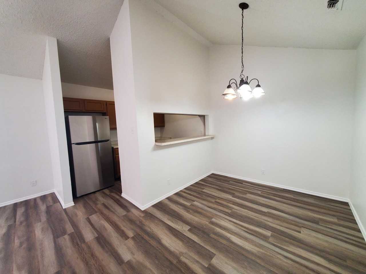 124 Whisper Way - Photo 4 of 13