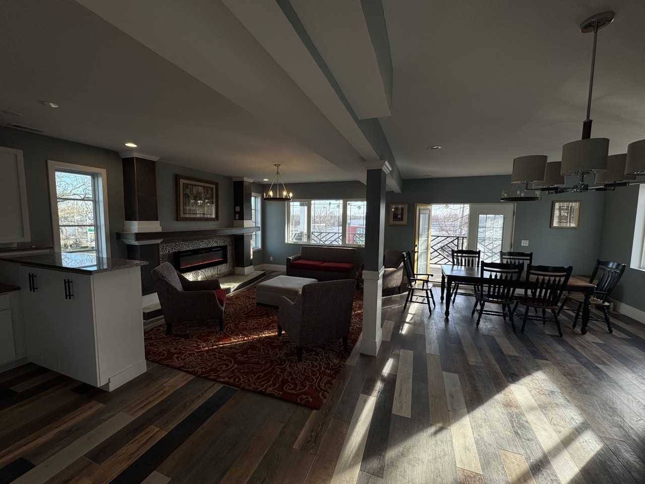 3710 E Washington - Photo 5 of 13
