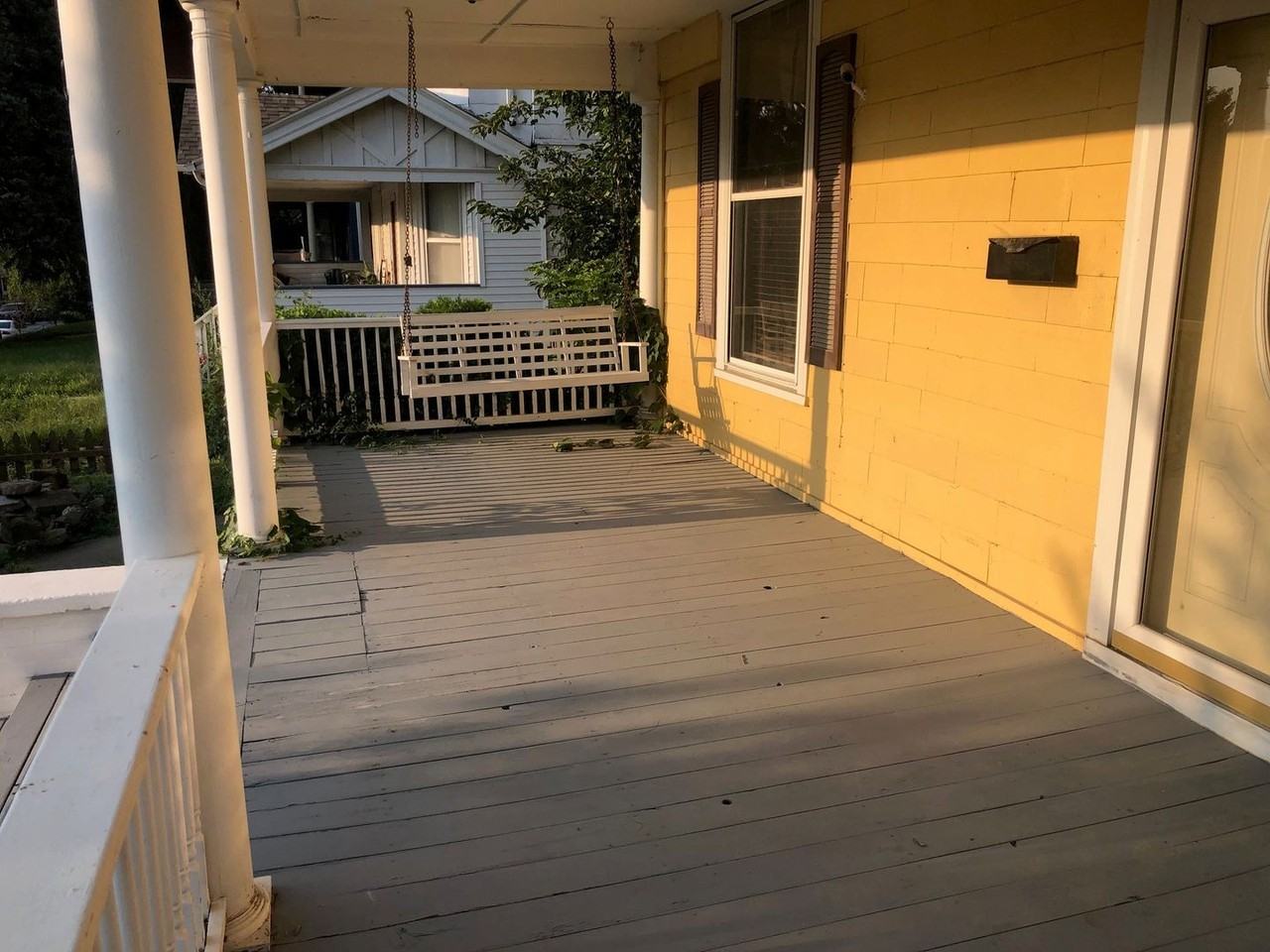 1120 S 30th Ave - Photo 3 of 22