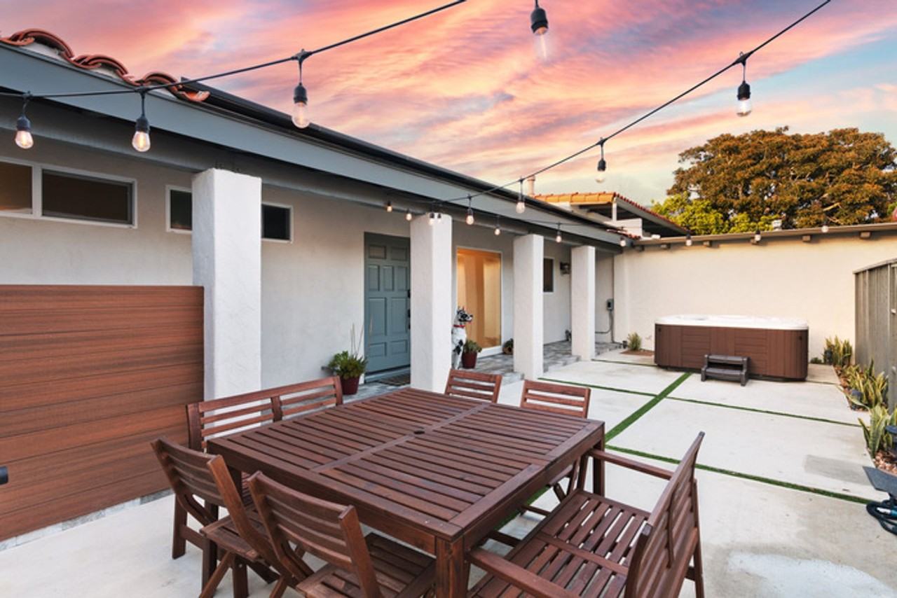 303 Esperanza - Photo 4 of 29
