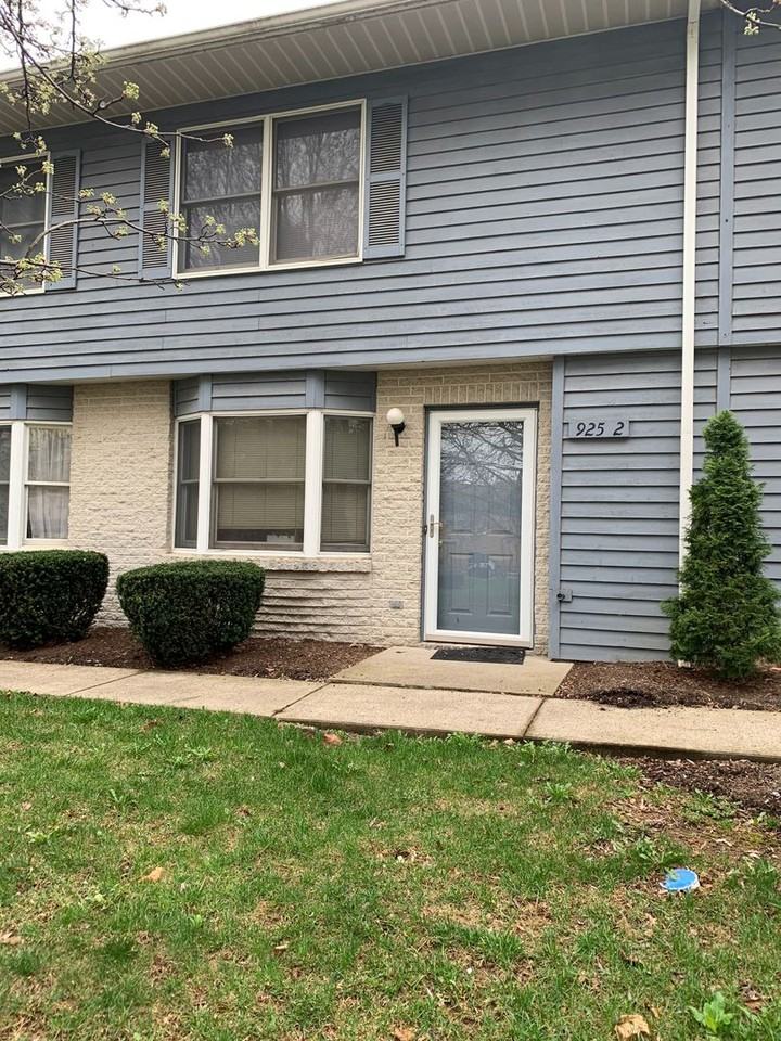 925 W Whitehall Rd #2 - Photo 2 of 20