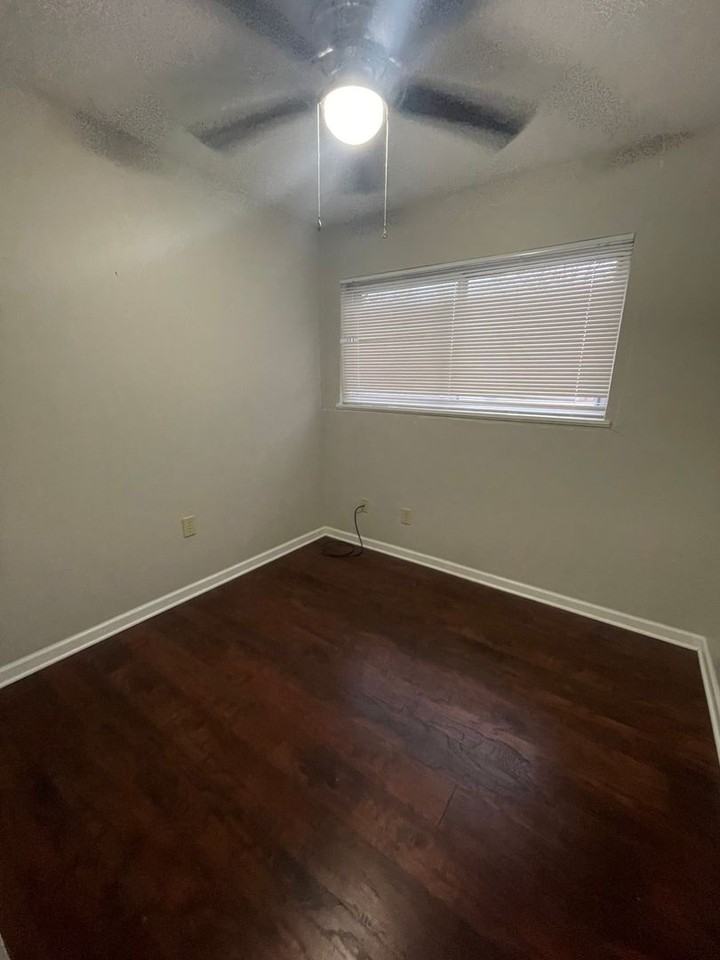 3117 Oliver St - Photo 6 of 12