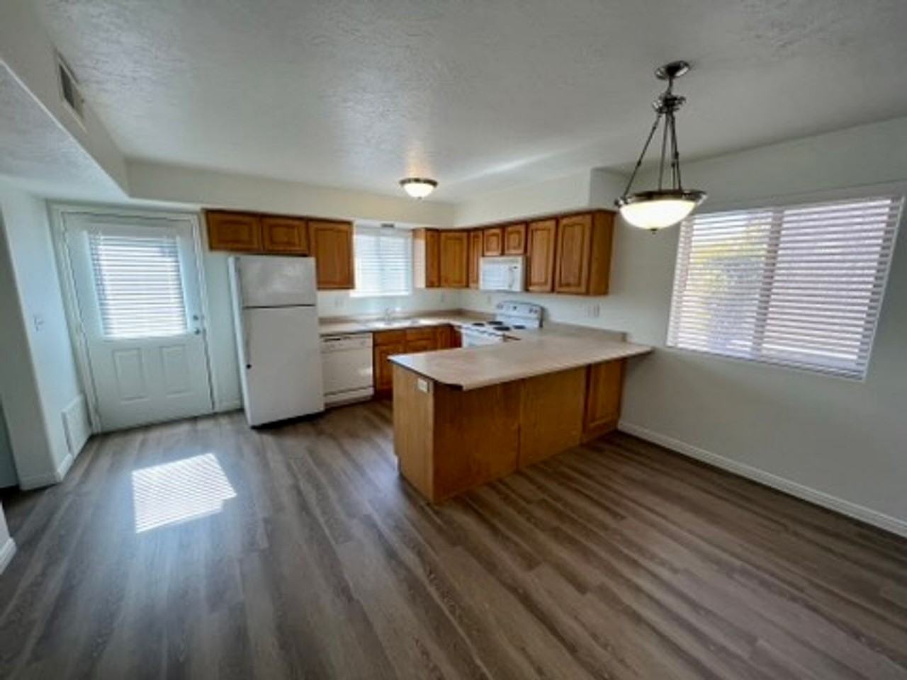 790 N 2720 E #42 - Photo 2 of 6