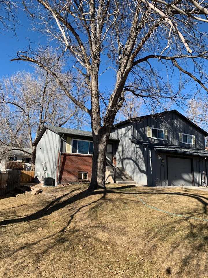 1609 Edora Rd - Photo 2 of 13