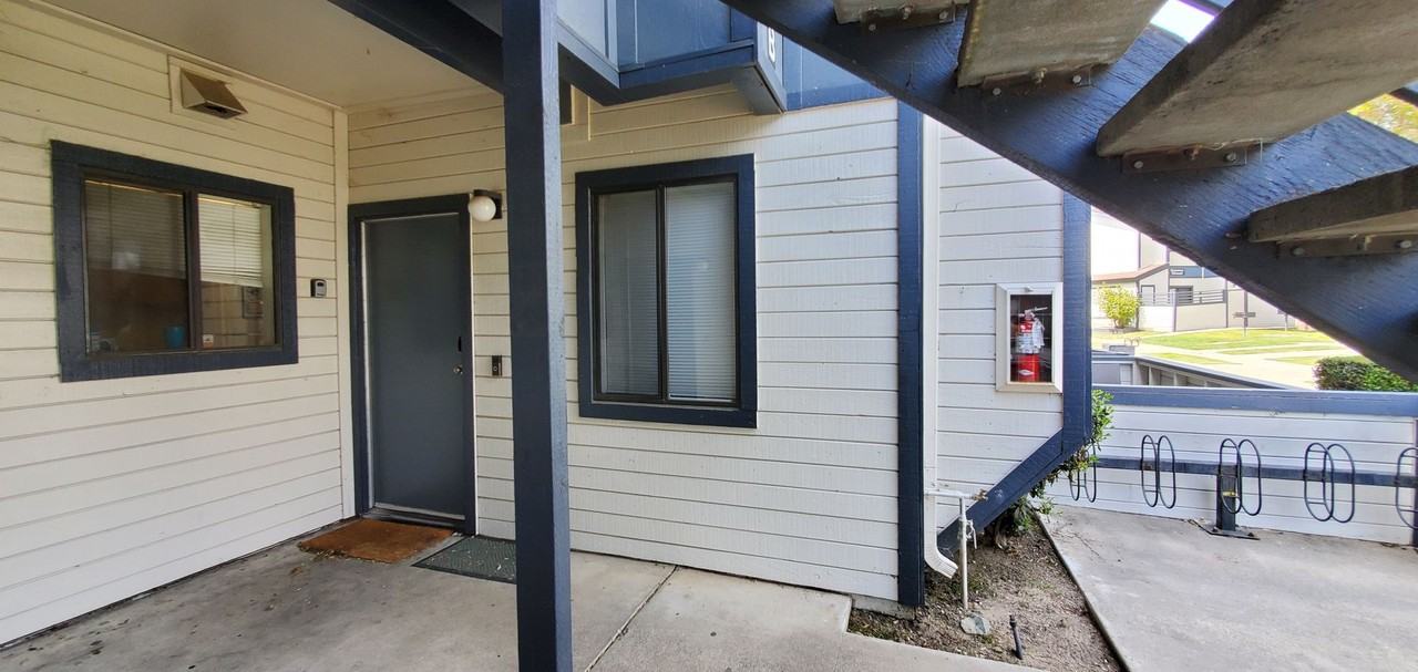 35 Stenner St #B - Photo 3 of 21