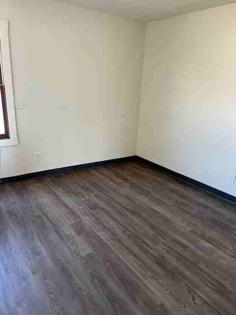 1203 Dixon Avenue - Photo 4 of 7