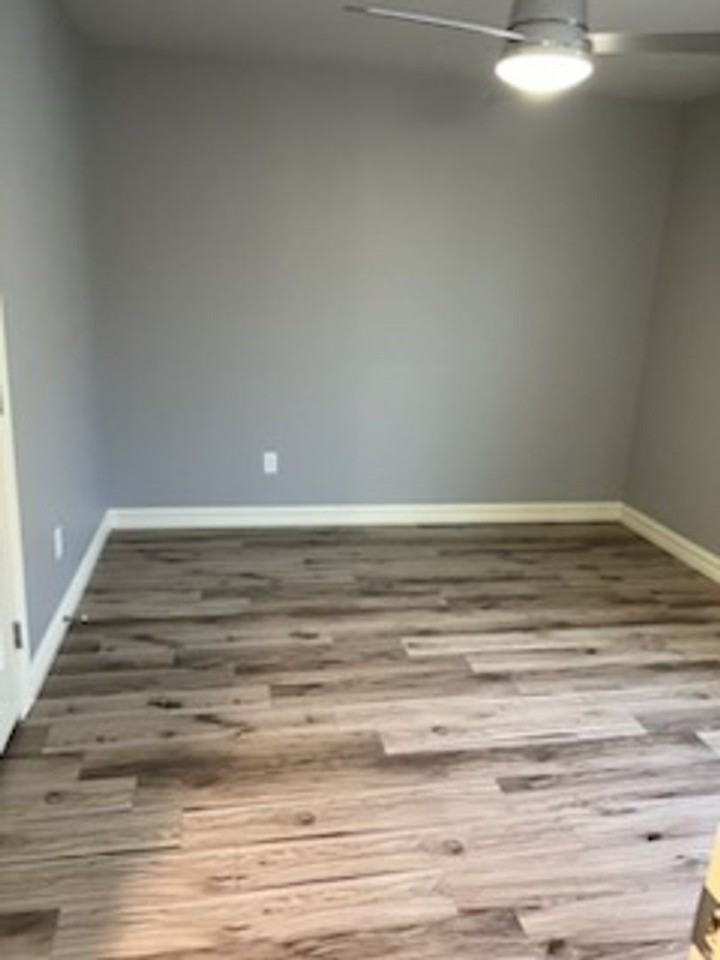 9105 Chanel Pl - Photo 3 of 12