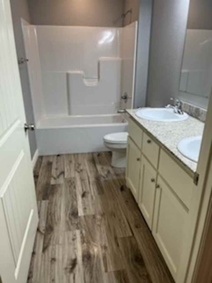 9105 Chanel Pl - Photo 4 of 12