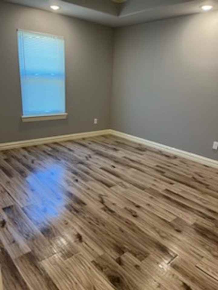 9105 Chanel Pl - Photo 5 of 12