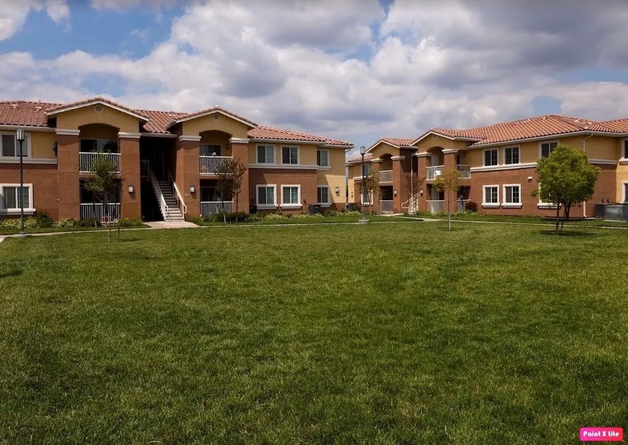 Rosewood Villas - Photo 3 of 8