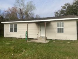 featured image of 7055 Bell Cir