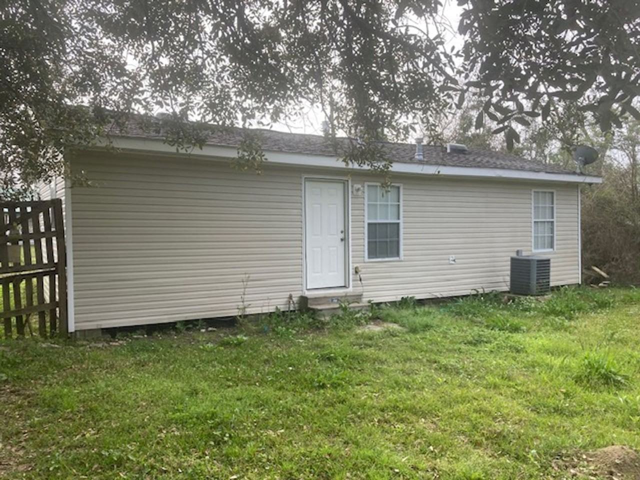 7055 Bell Cir - Photo 4 of 18
