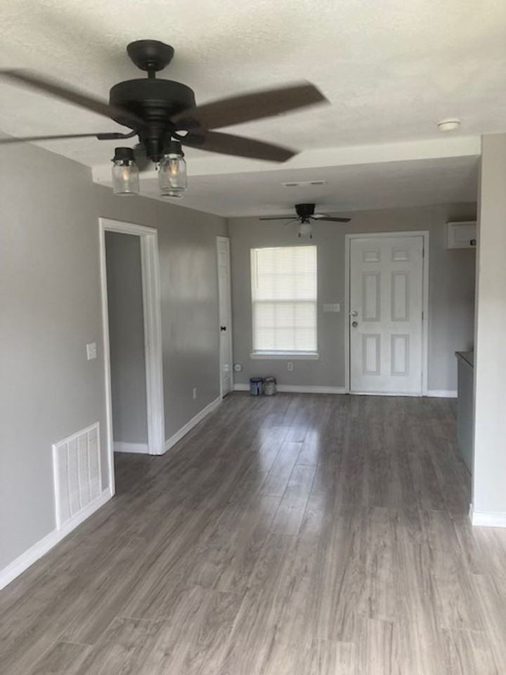 7055 Bell Cir - Photo 7 of 18