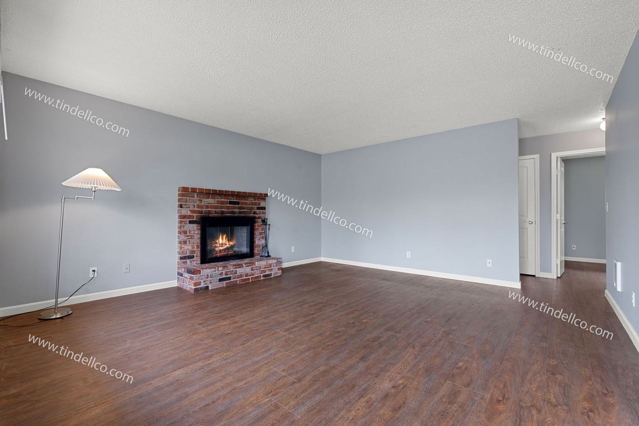 7040 N Carey Blvd - Photo 5 of 14