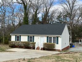 featured image of 2101A S Mebane St