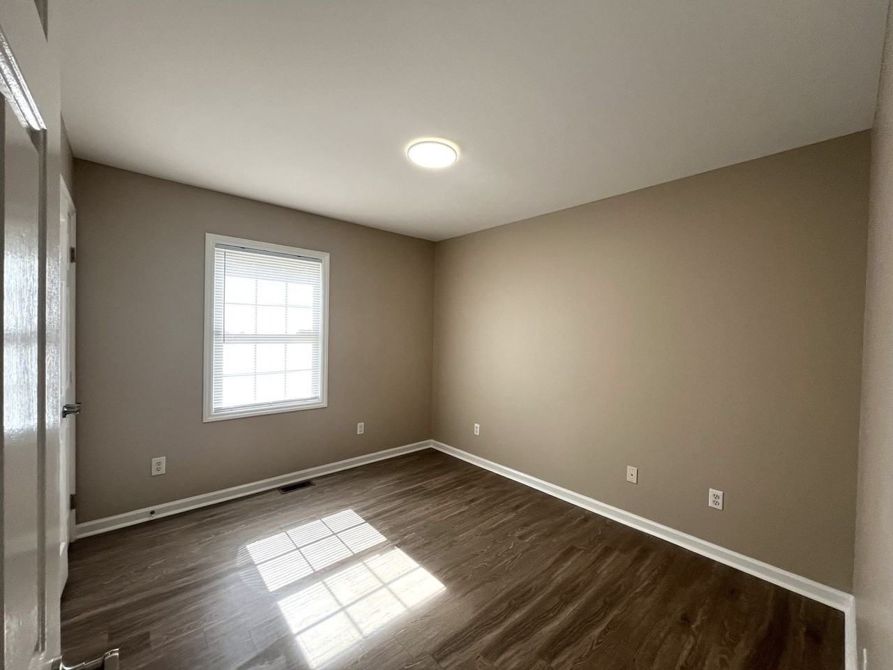 2101A S Mebane St - Photo 6 of 8