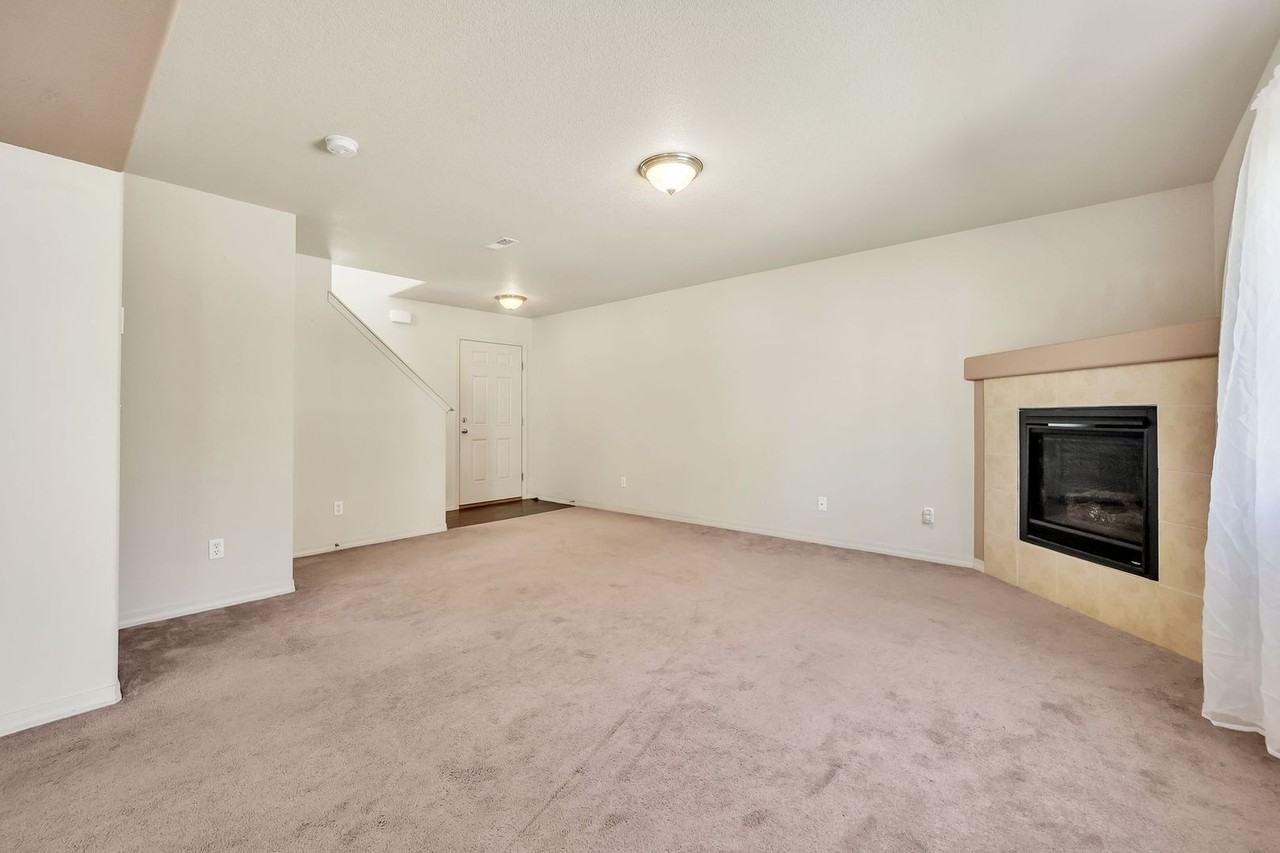 2274 Shady Aspen Dr - Photo 6 of 31