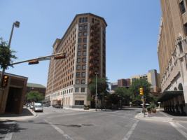 featured image of 311 S Saint Marys St