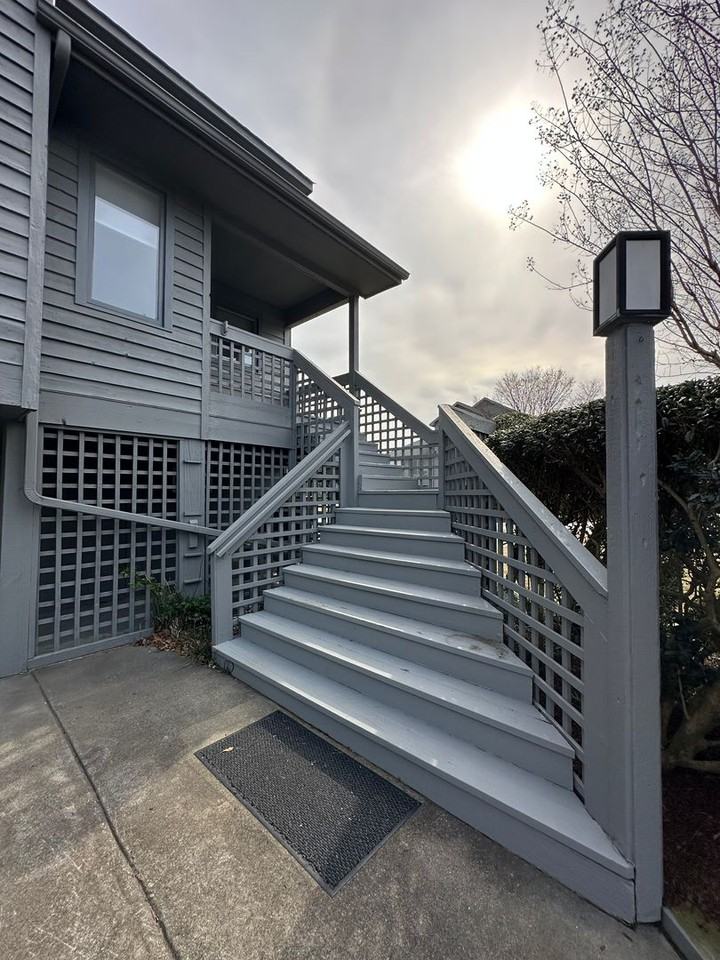 160 Wheel House Ct - Photo 3 of 37