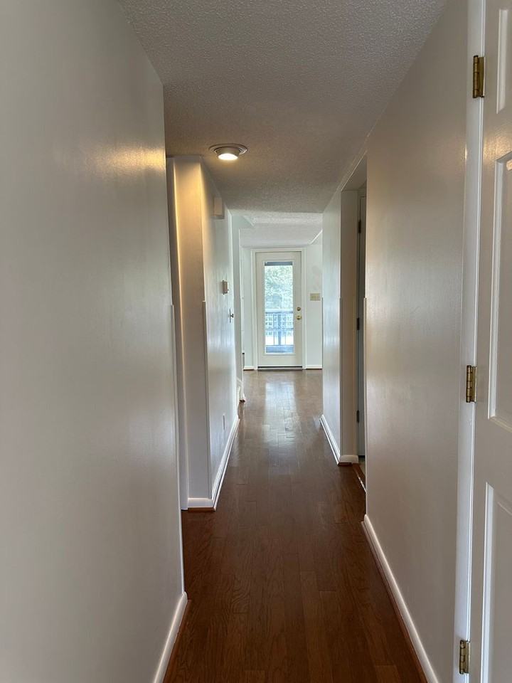 160 Wheel House Ct - Photo 7 of 46