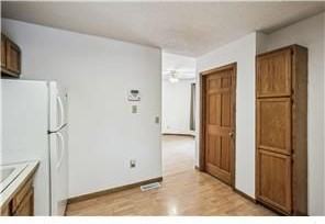 1402 Thomas Ave - Photo 6 of 6