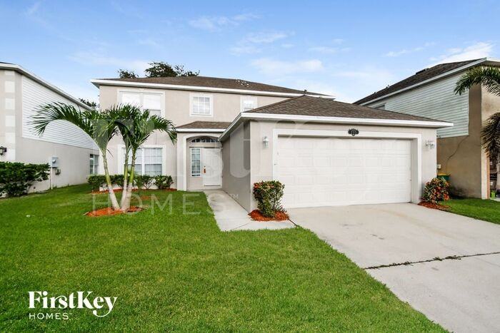 2315 Canopy Dr - Photo 2 of 15