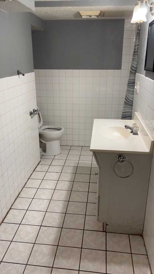 708 29th St #NA - Photo 5 of 10