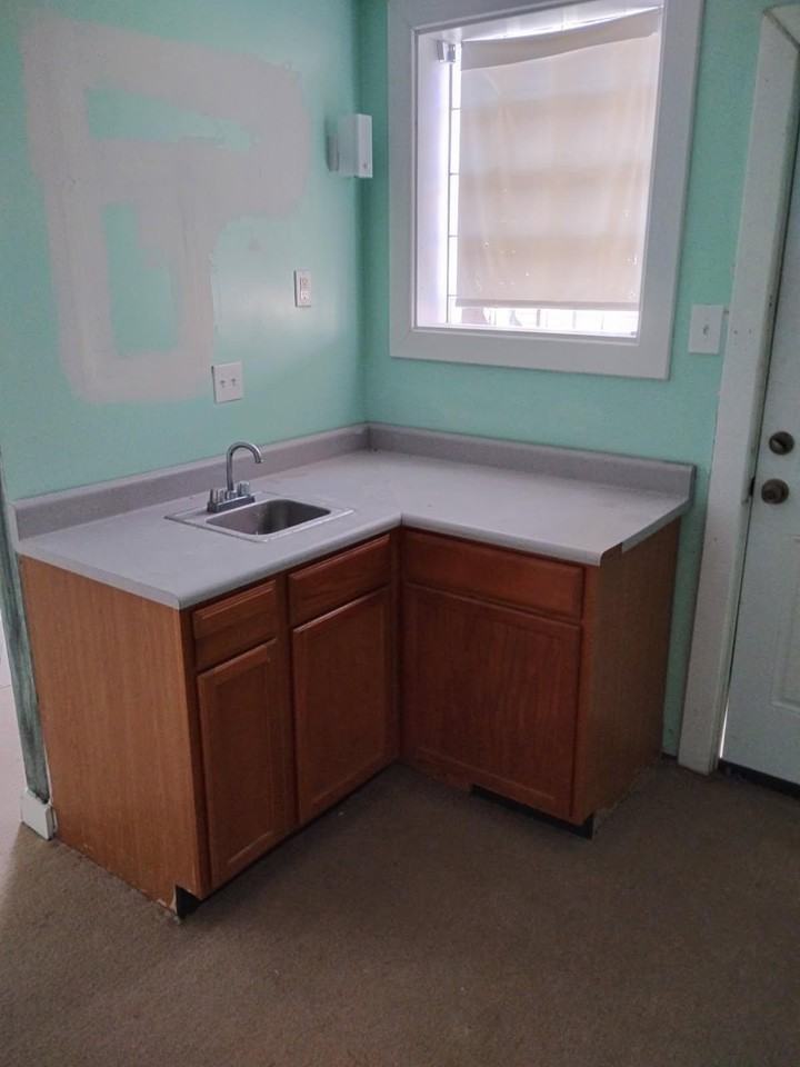 15 West Church Street #C - Photo 5 of 8