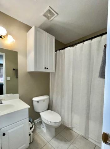 212 Lincoln Grn #G - Photo 2 of 7