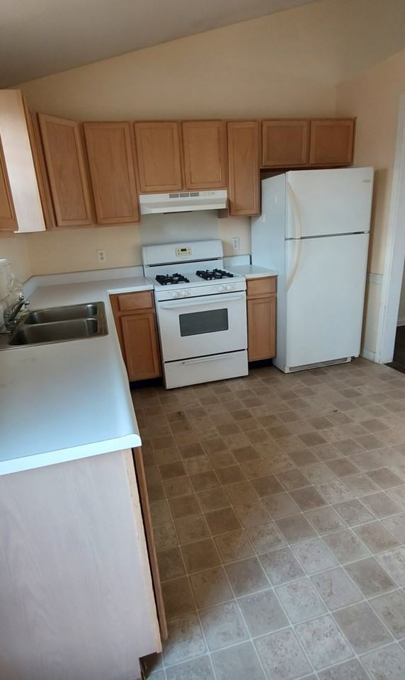 4264 Eclipse Way #A - Photo 3 of 10