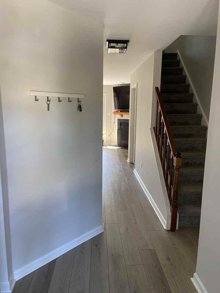 502 Meadow Ct #502 - Photo 2 of 33