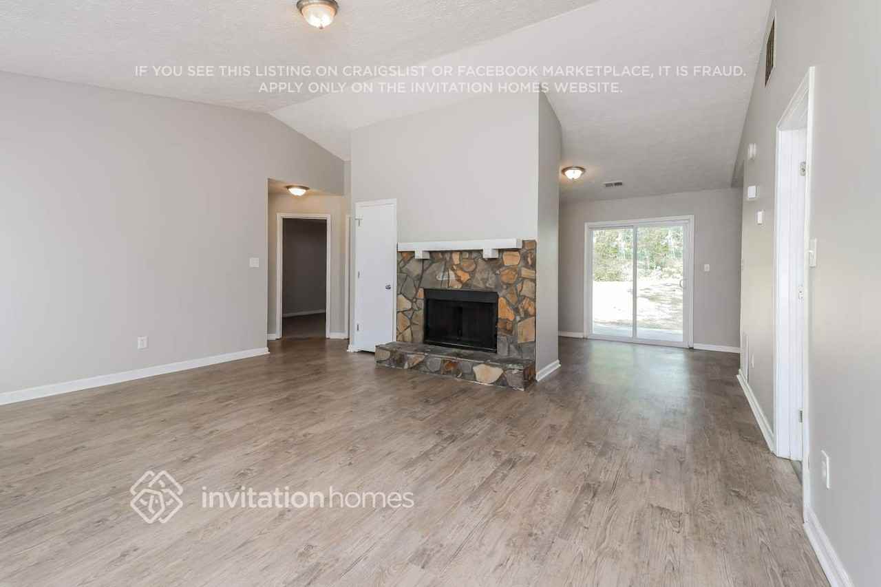 3085 Palomino Dr - Photo 5 of 17