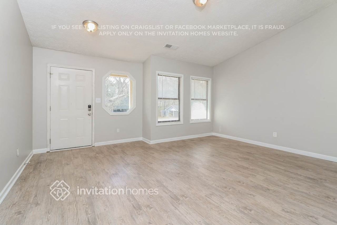 3085 Palomino Dr - Photo 4 of 17