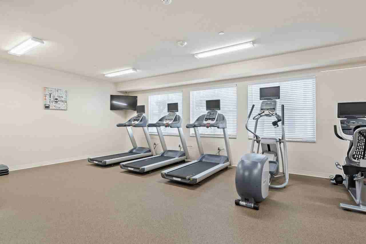 WaterWalk Overland Park - Photo 7 of 50