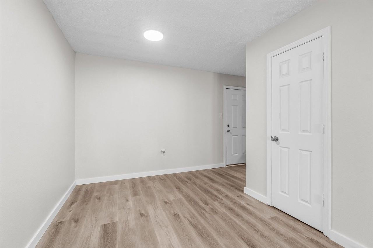 Bella of Baton Rouge - Photo 5 of 33