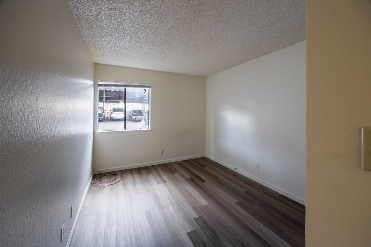 1000 Beck St #161 - Photo 6 of 9