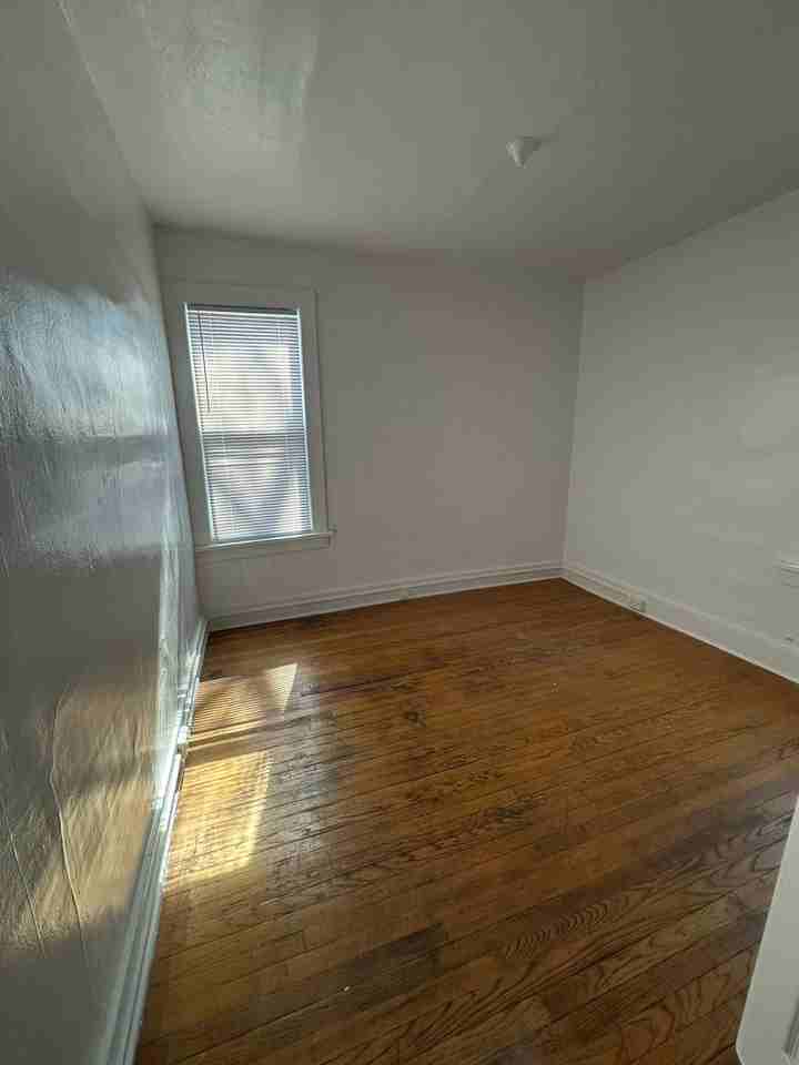 503 Pearl ( Danny Noonan LLC) - Photo 6 of 9