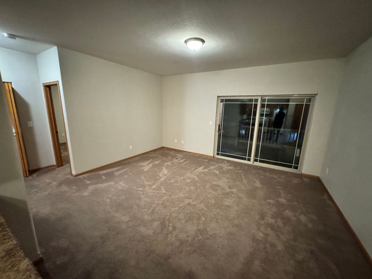 Washington 24-Unit - Photo 7 of 16