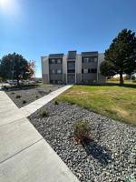 featured image of 4400 Parkview Dr